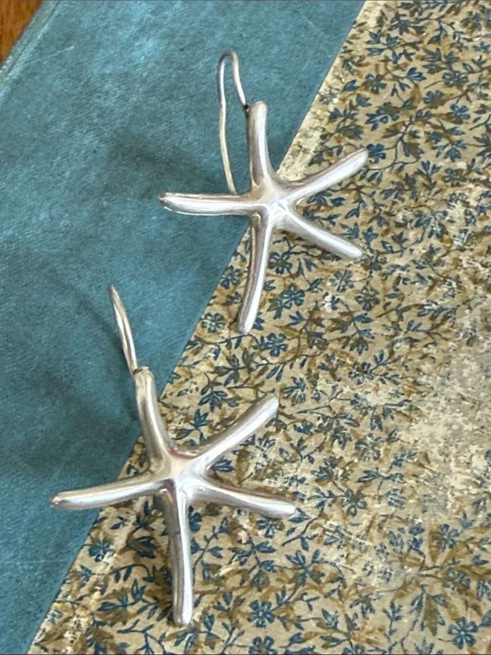 Sterling silver starfish earrings